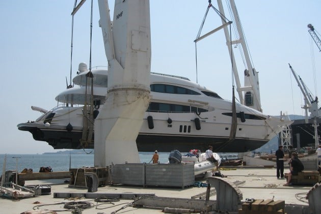 Yacht